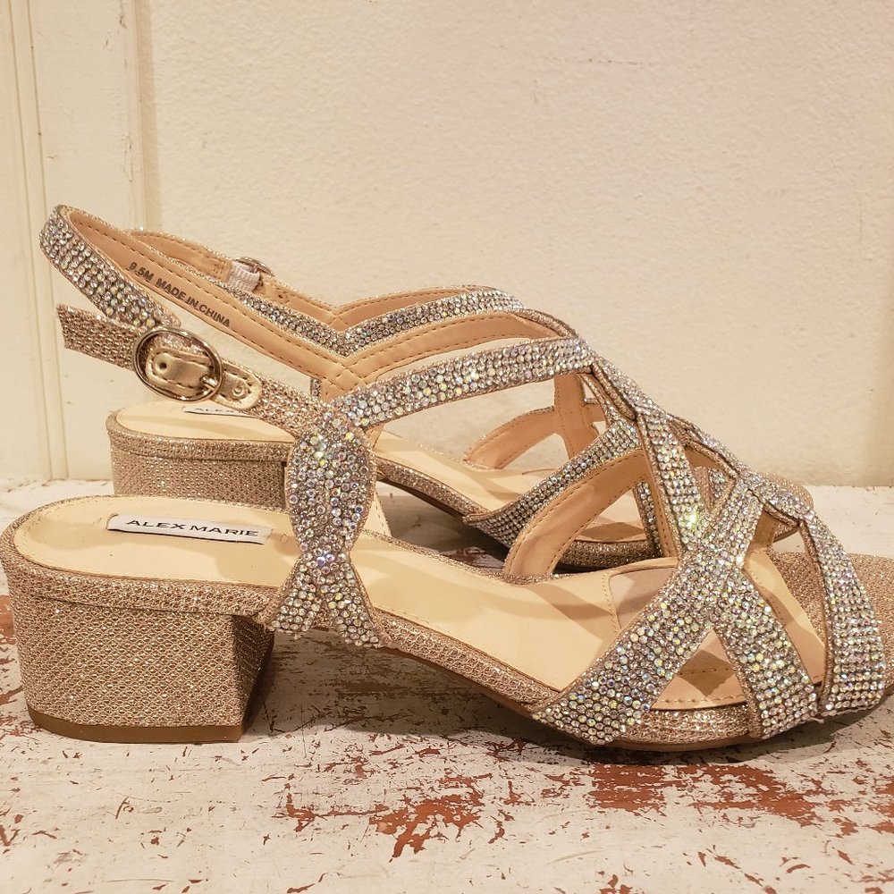 Nwot Alex Marie Rhinestone Block Heel Sandals Size 9.5 In Silver